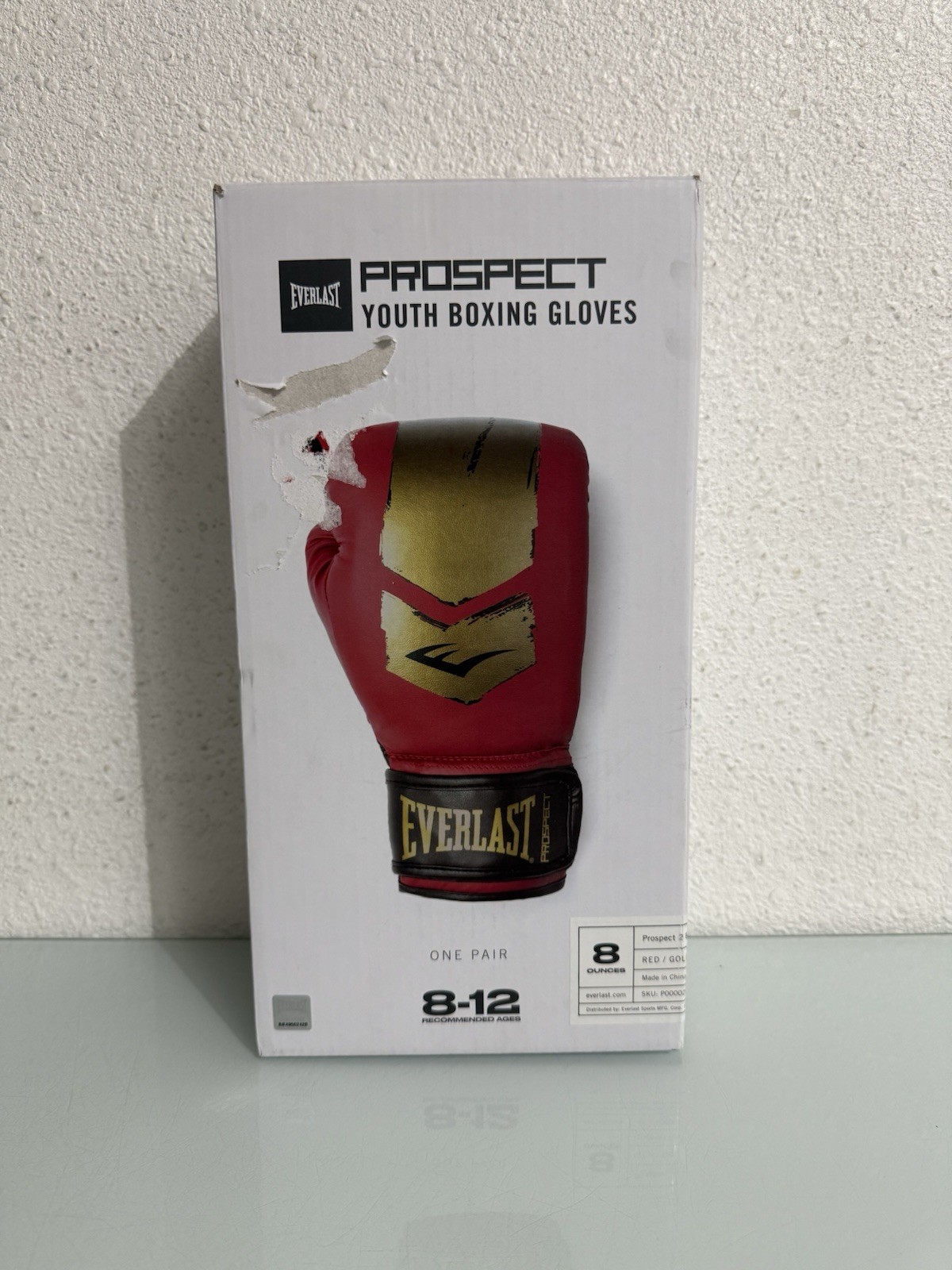 Everlast 8 oz,Youth Prospect Boxing /Training Gloves Black/Red/Gold
