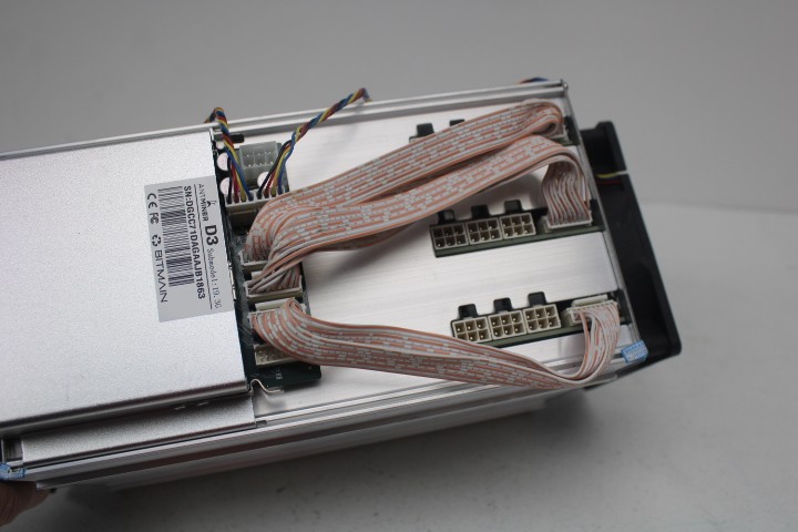 Bitmain AntMiner D3 19.3GH/s Miner Good Working Condition