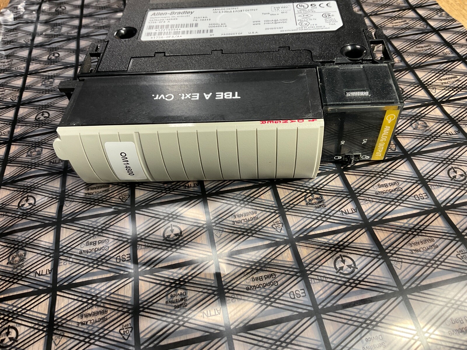 1756-OF8 Allen Bradley Series A Output Module 1756-0F8