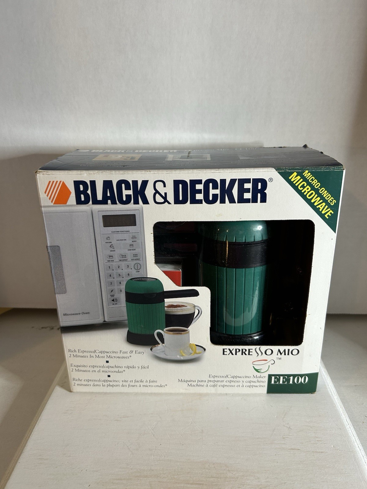 Black & Decker Espresso Mio EE100 for Travel Work  and convenience