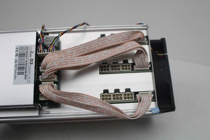 Bitmain AntMiner D3 19.3GH/s Miner Good Working Condition