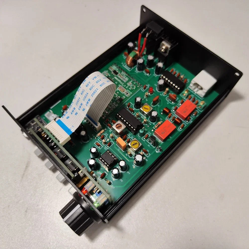DIY Kits FM Broadcast/Aviation Band PLL Receiver Secondary Frequency Conversion