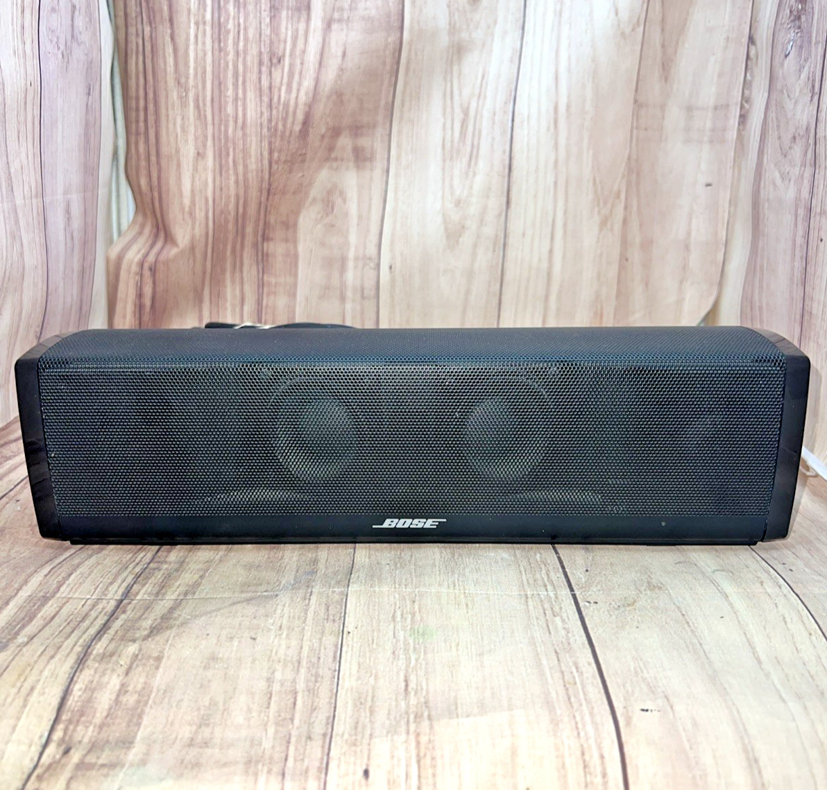 BOSE CINEMATE 15 HOME THEATRE SPEAKER SOUND BAR WITH CABLE