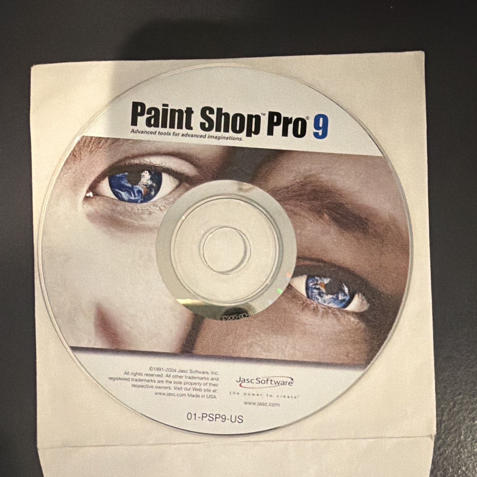 Jasc Software Paint Shop Pro 9 Photo Editing CD for Windows English 01-PSP9-US