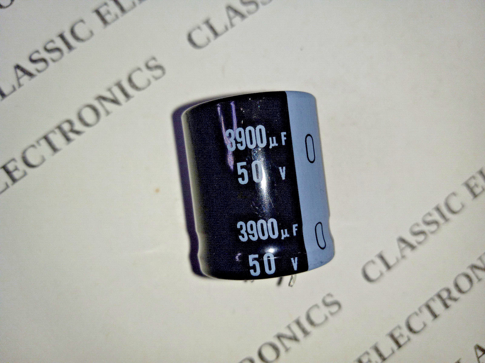 Genuine Nichicon 3900uF 50VDC 105C Snap Lead Electrolytic Capacitor GU Series