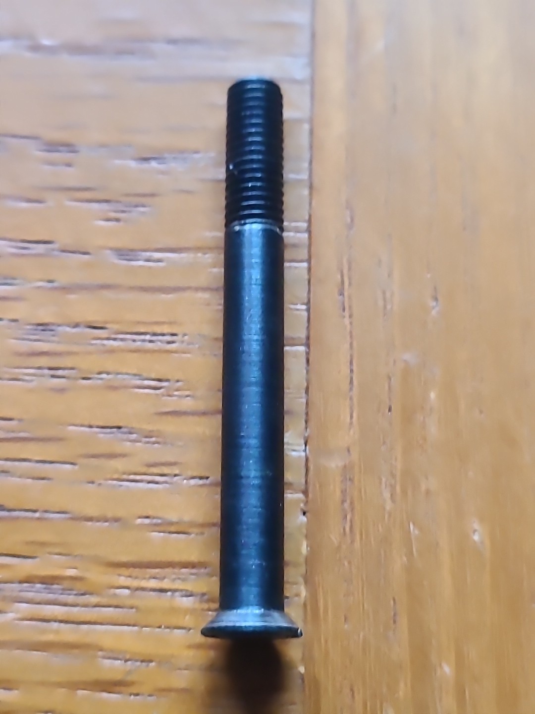 TRADITIONS FOX RIVER .50 CAL MUZZLELOADER TANG SCREW. VERY GOOD USED CONDITION