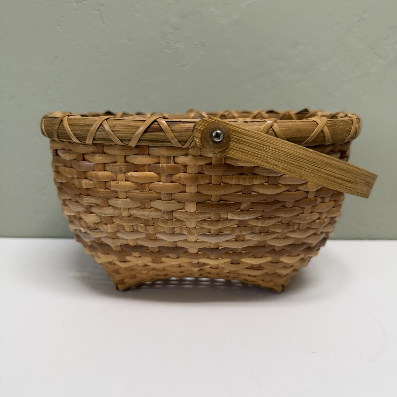 Oblong Wicker Basket With Handle Great Condition