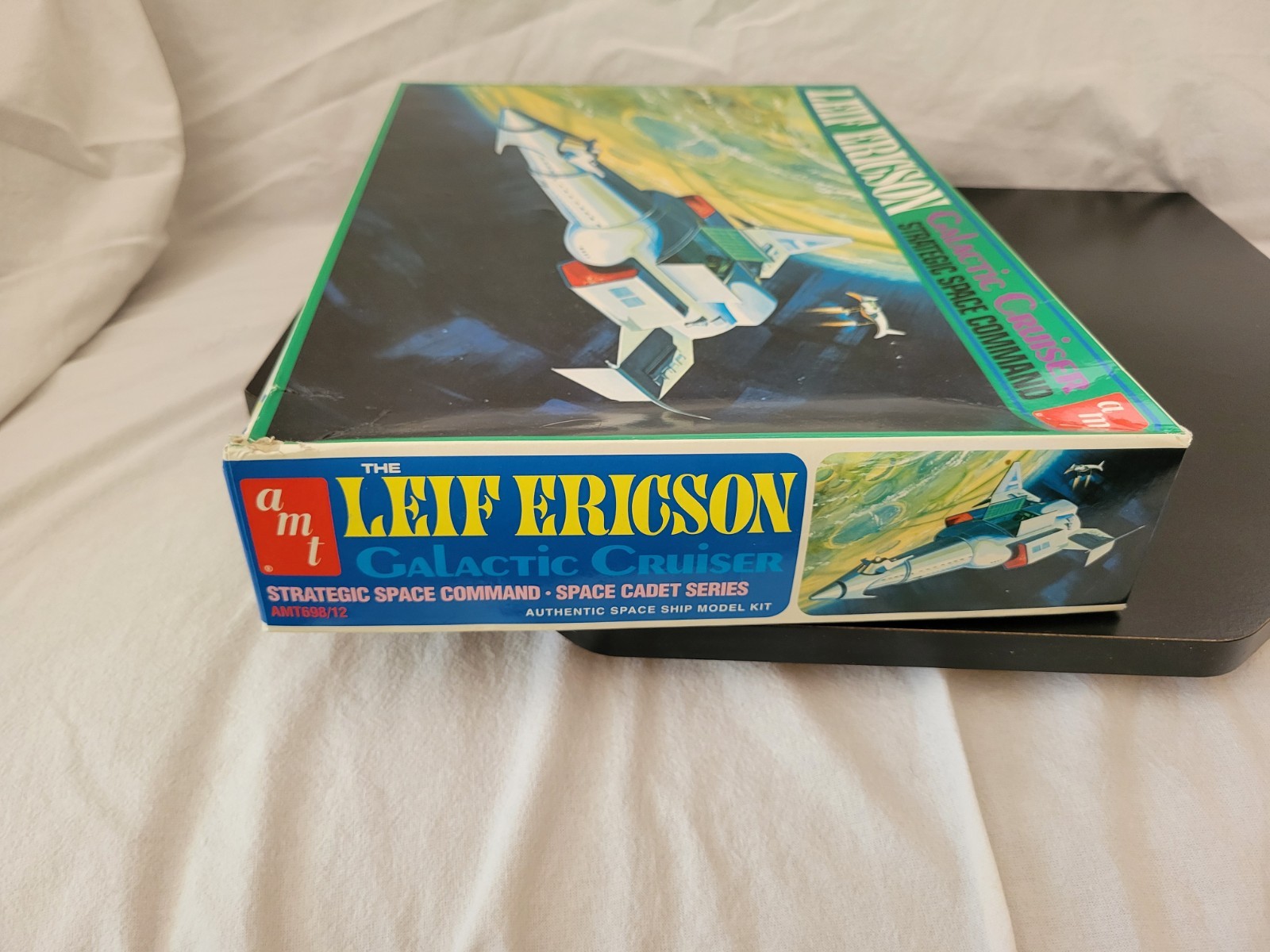 LEIF ERICSON GALACTIC CRUISER STRATEGIC SPACE COMMAND MODEL KIT AMT NEW Open Box