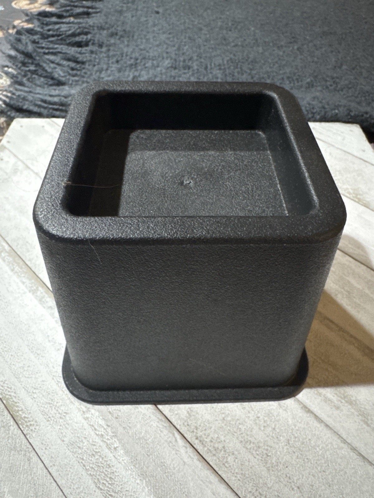 Set of 4 Bed Risers – 4” Lift – Heavy Duty – Fits Legs up to 2.75” – Black