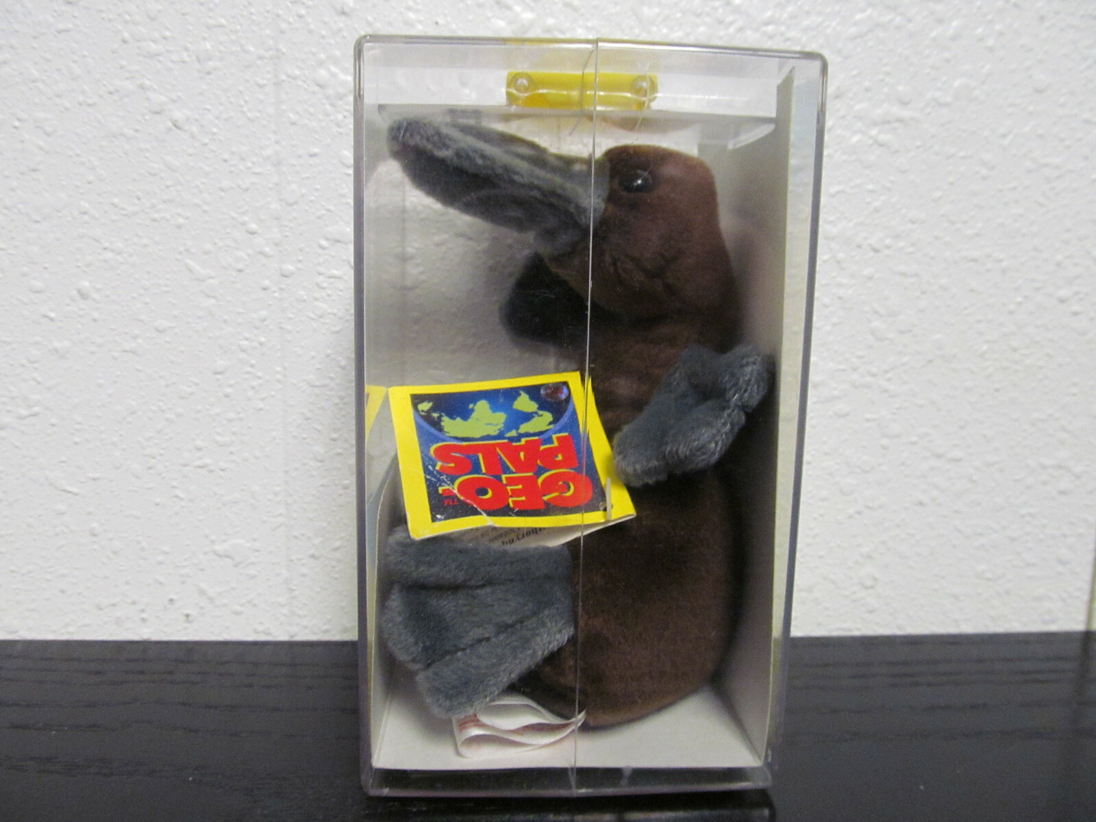 Geo-Pals Duck Billed Platypus ( Oceanian Collection Collectible ) Vintage Plush