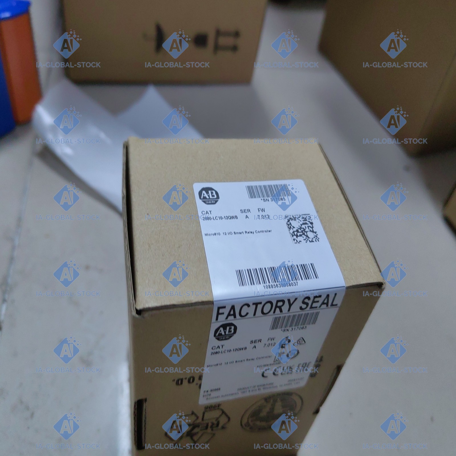 One Unit Brand New 2080-LC10-12QWB US Fee Shipping + 1 Year Warranty