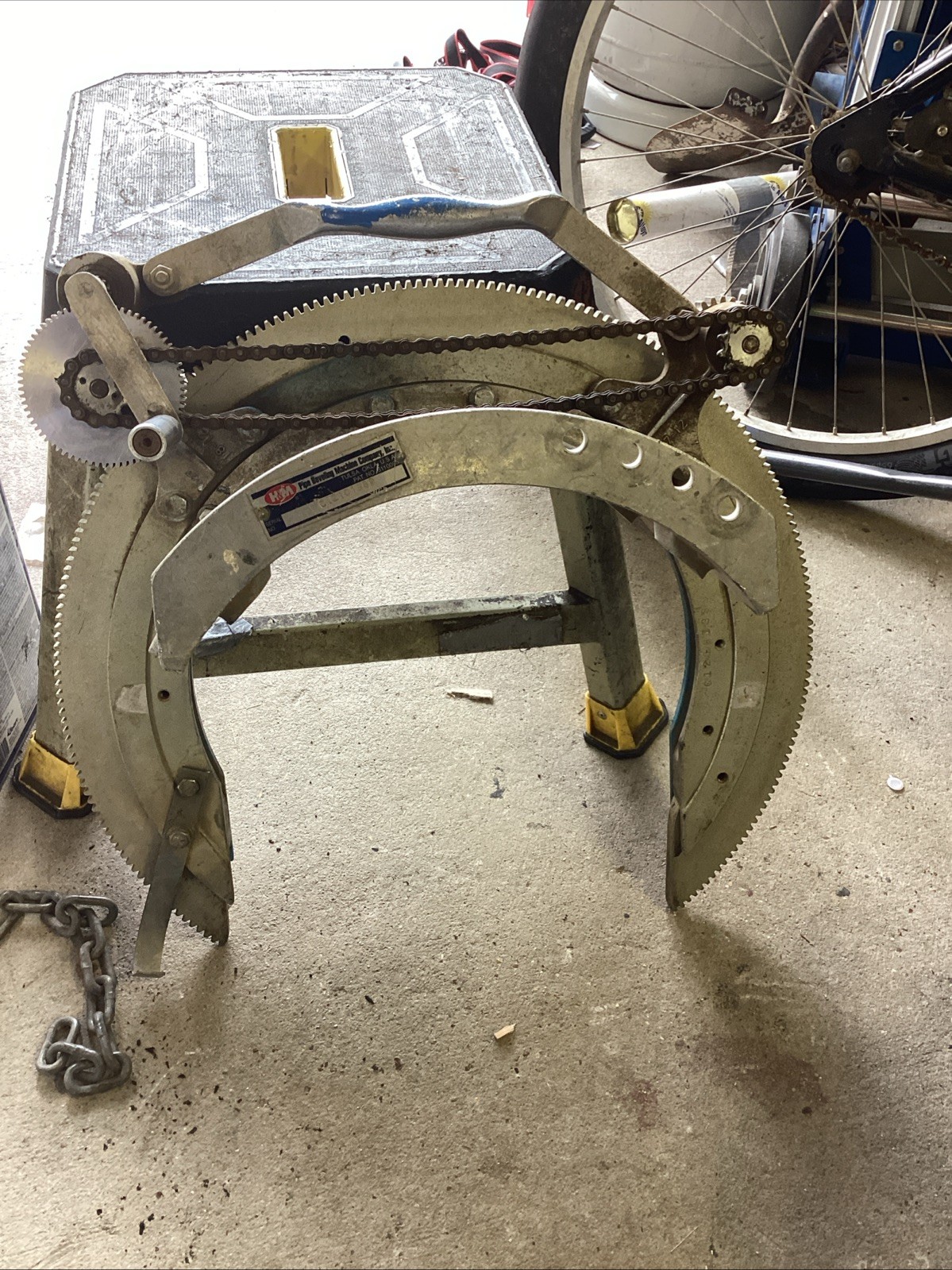 H&M Pipe Beveling Machine C12 6" - 12" Missing Parts