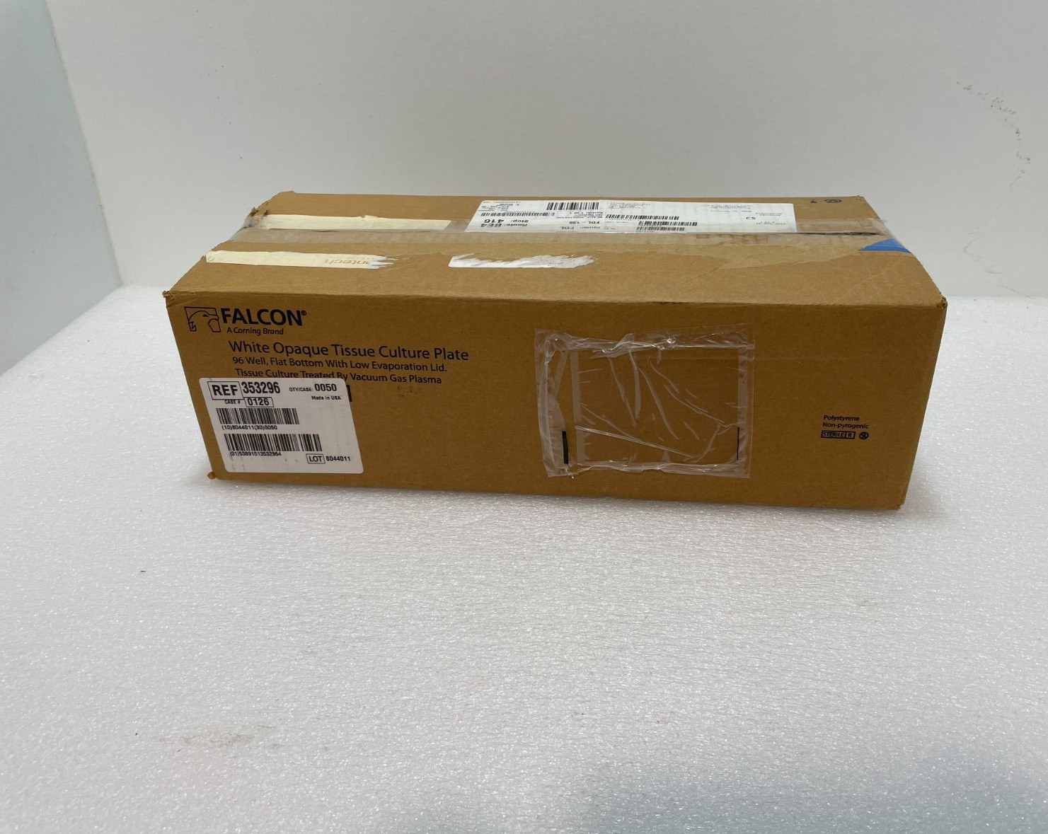 Falcon 353296 96-well  Flat Bottom