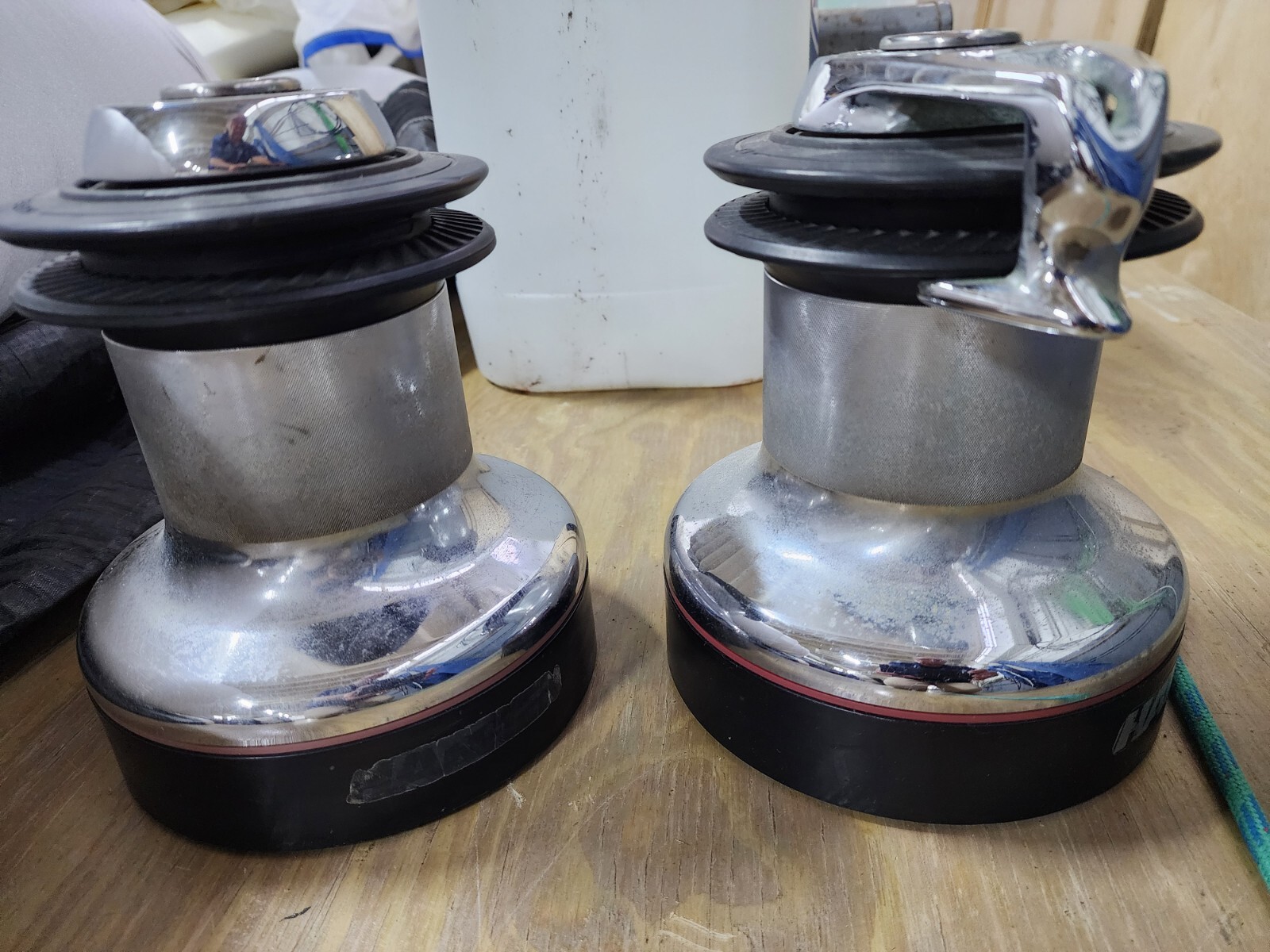 A pair of Harken 46 Self-Tailing Radial Winches (chrome) - 2 Speed