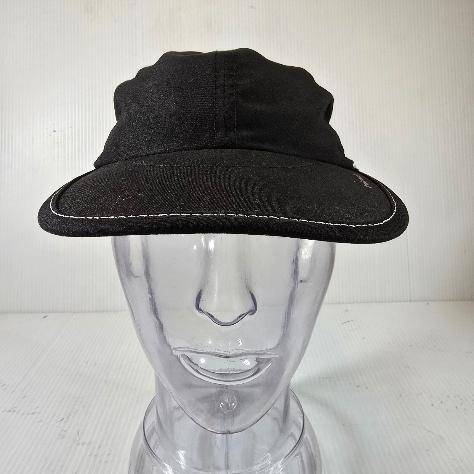 Hind Featherlight Runners Hat Cap Strapback Black Adjustable 6 Panel Breathable