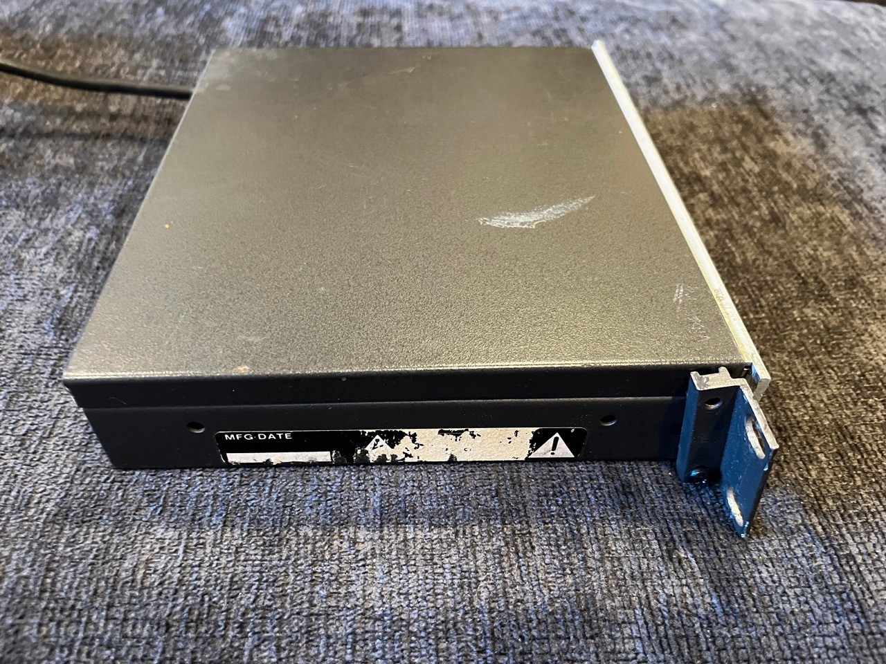 Aphex Model 120 1x4 Audio Distribution Amp Line Level Rack Unit