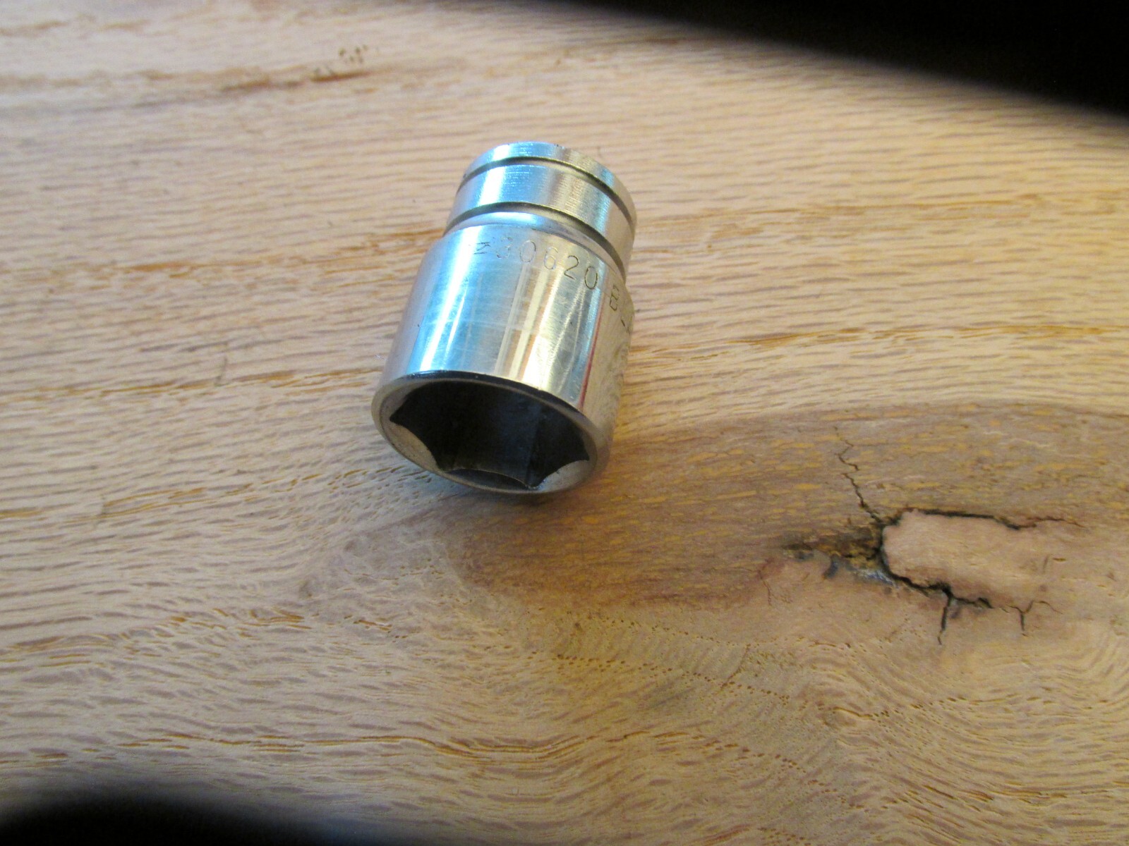 Nice Blackhawk 30620 5/8" Socket  3/8" Drive 6 Point USA