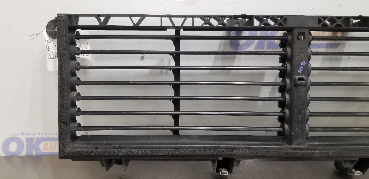 23 DODGE RAM 3500 AIR SHUTTER 6.7L