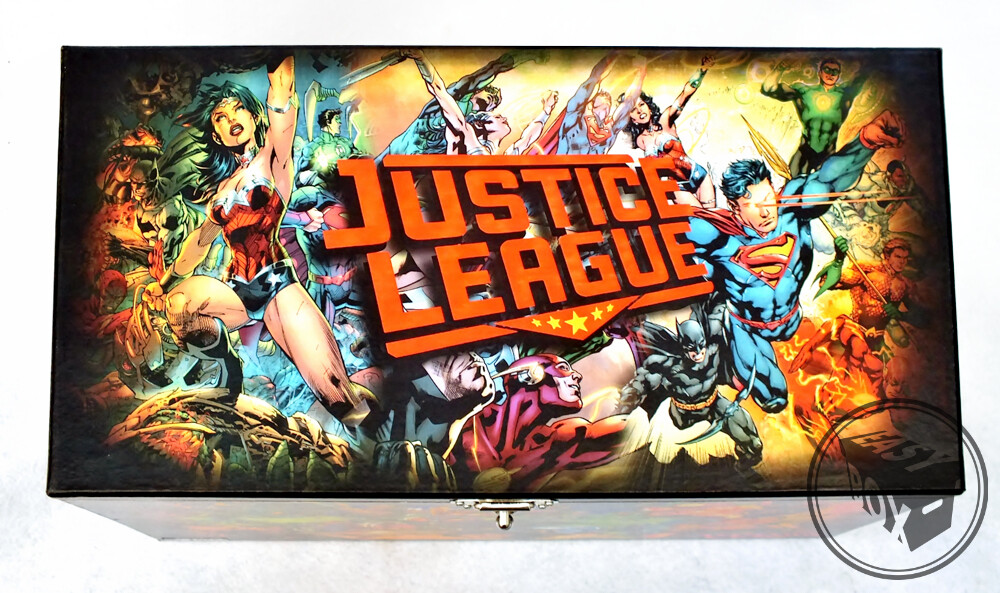 Justice League - Large Comic Book Hard Box Chest MDF