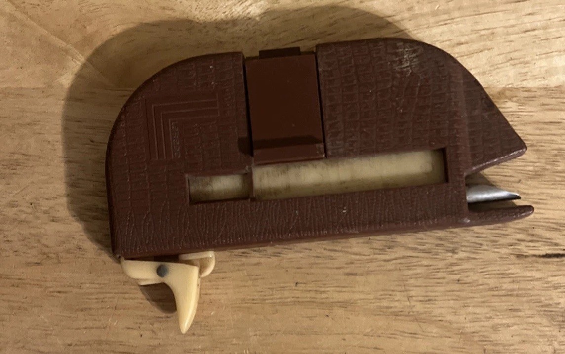 Vintage Laredo Filter Cigarette Maker Roller - Brown & Williamson Tobacco