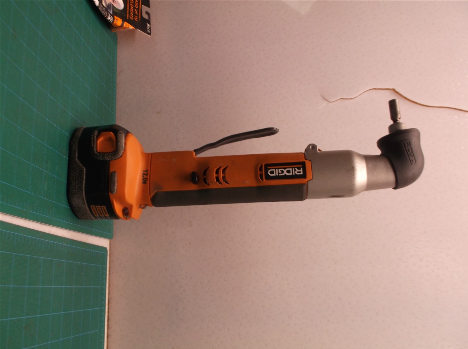 RIDGID TOOLS R82233 (P17001269) W/ CASE , CHARGER, MANUAL , 12V BATTERY g0453 20