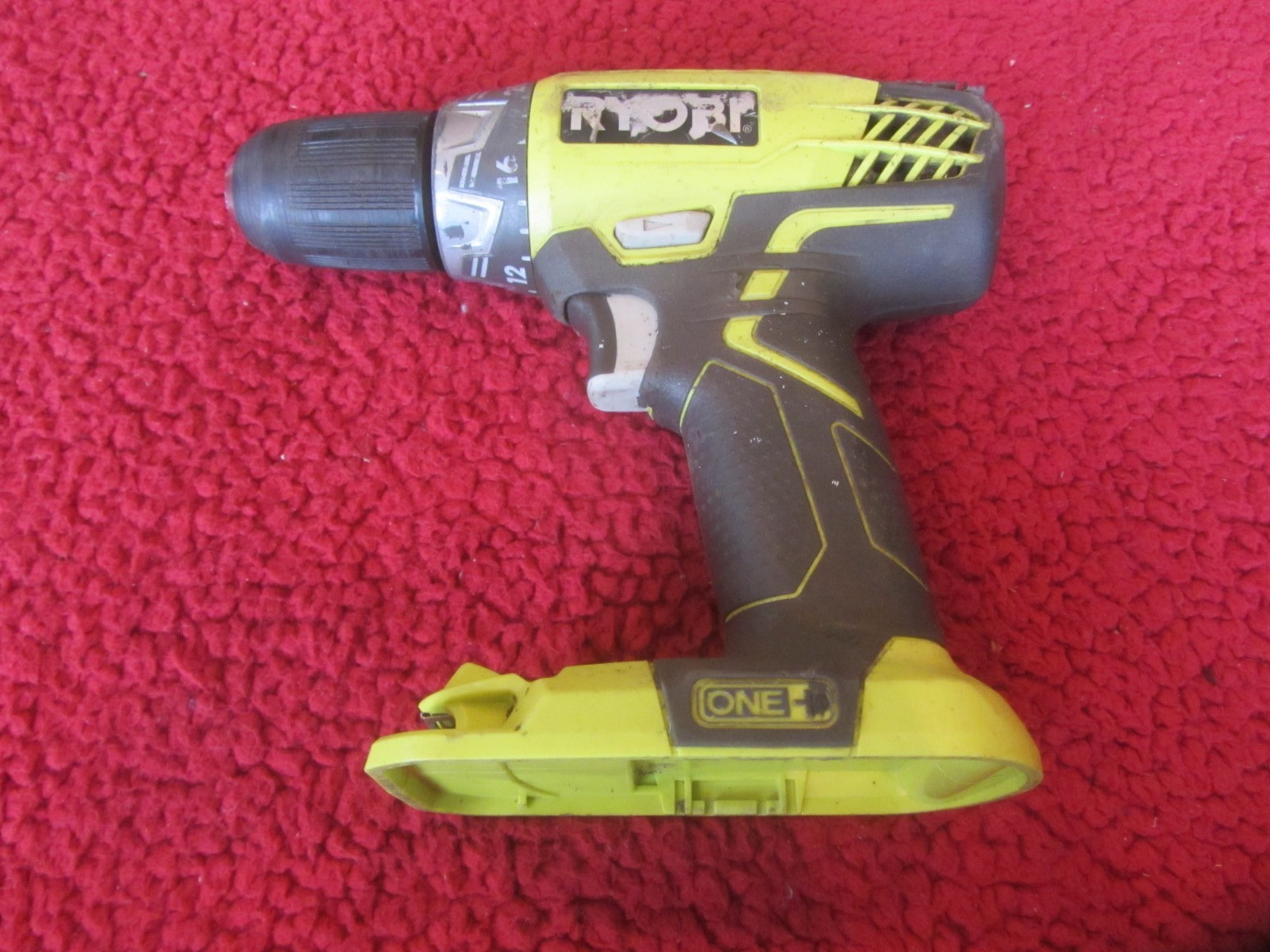 Ryobi P208B 18V ONE+ 1/2 in. drill/driver tool only