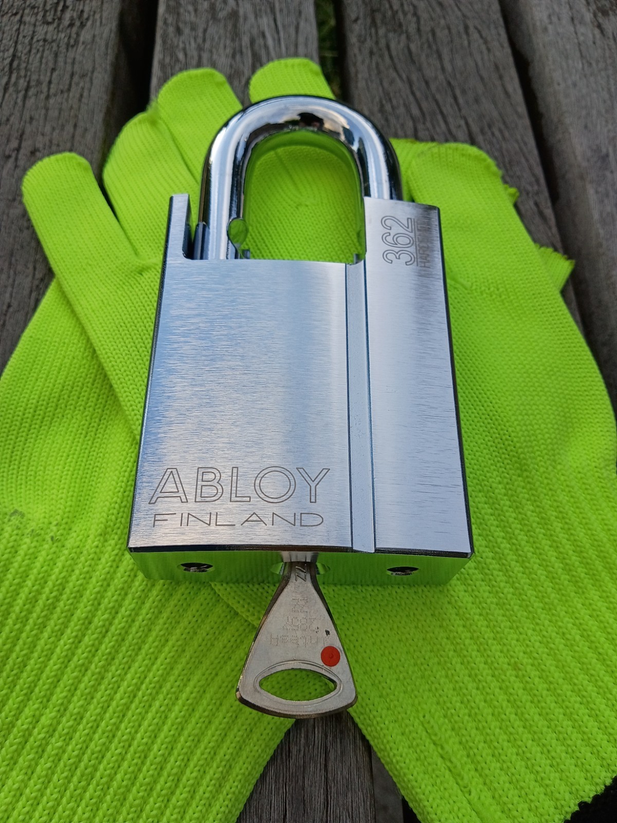 ABLOY 362 Hardened High Security Padlock, CEN Grade 6, 2 Keys