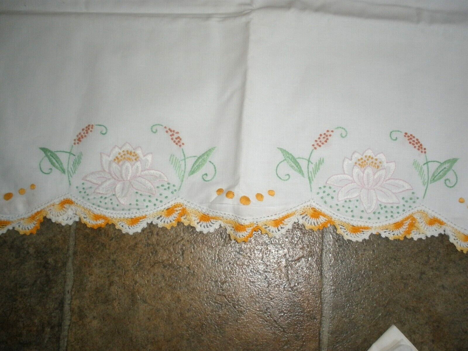Vintage Needlework Pillowcase White Orange Floral 21" x 30" (SU89)
