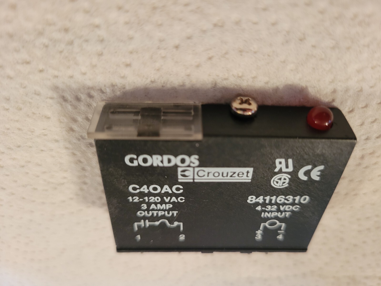 Universal Instruments  UIC P/N 48160002.  Crydom 84116310 Radial Relay 4-32V 3A