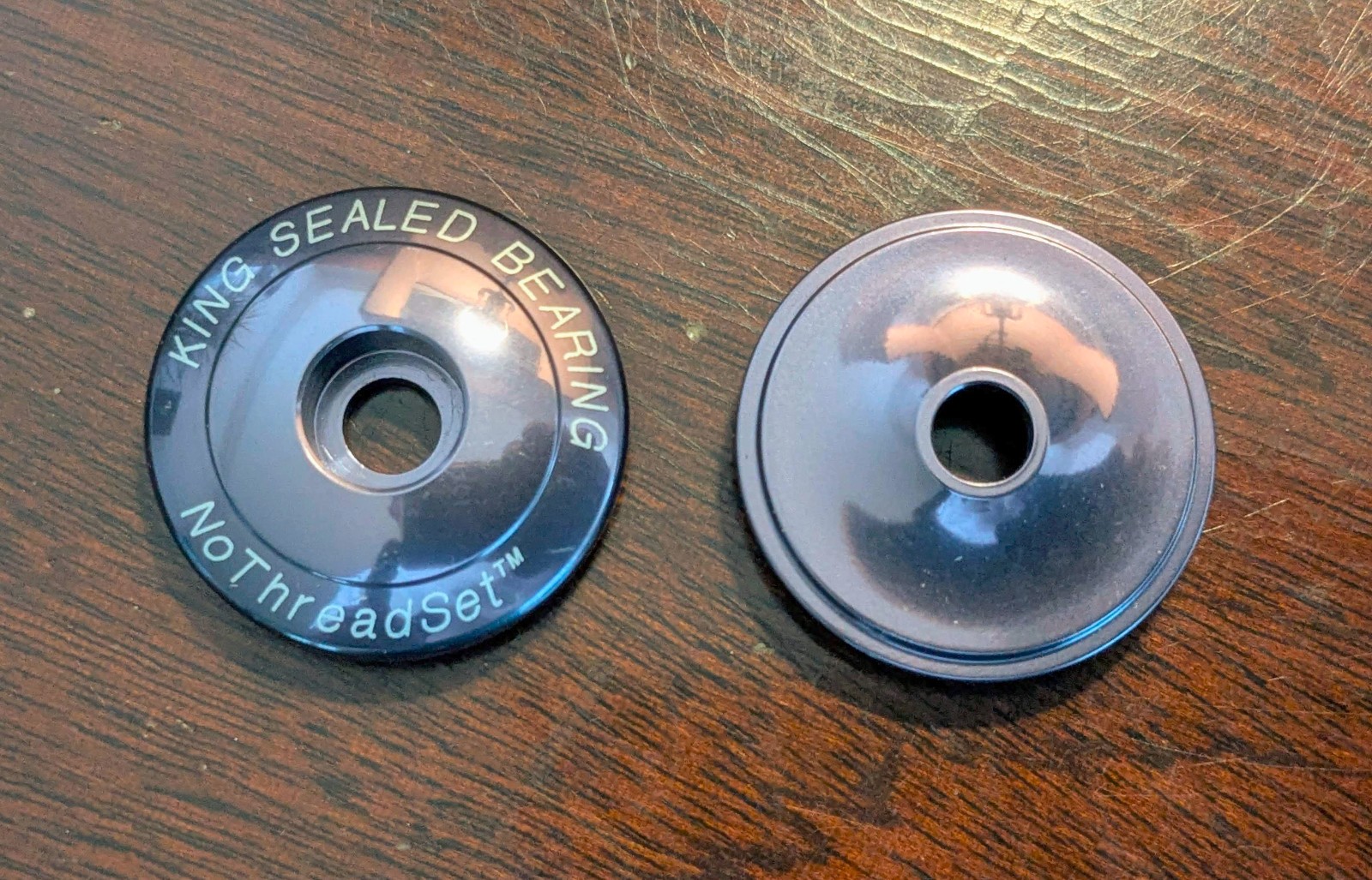Chris King NoThreadSet headset Stem preload top Cap 1- 1/8" gloss finish