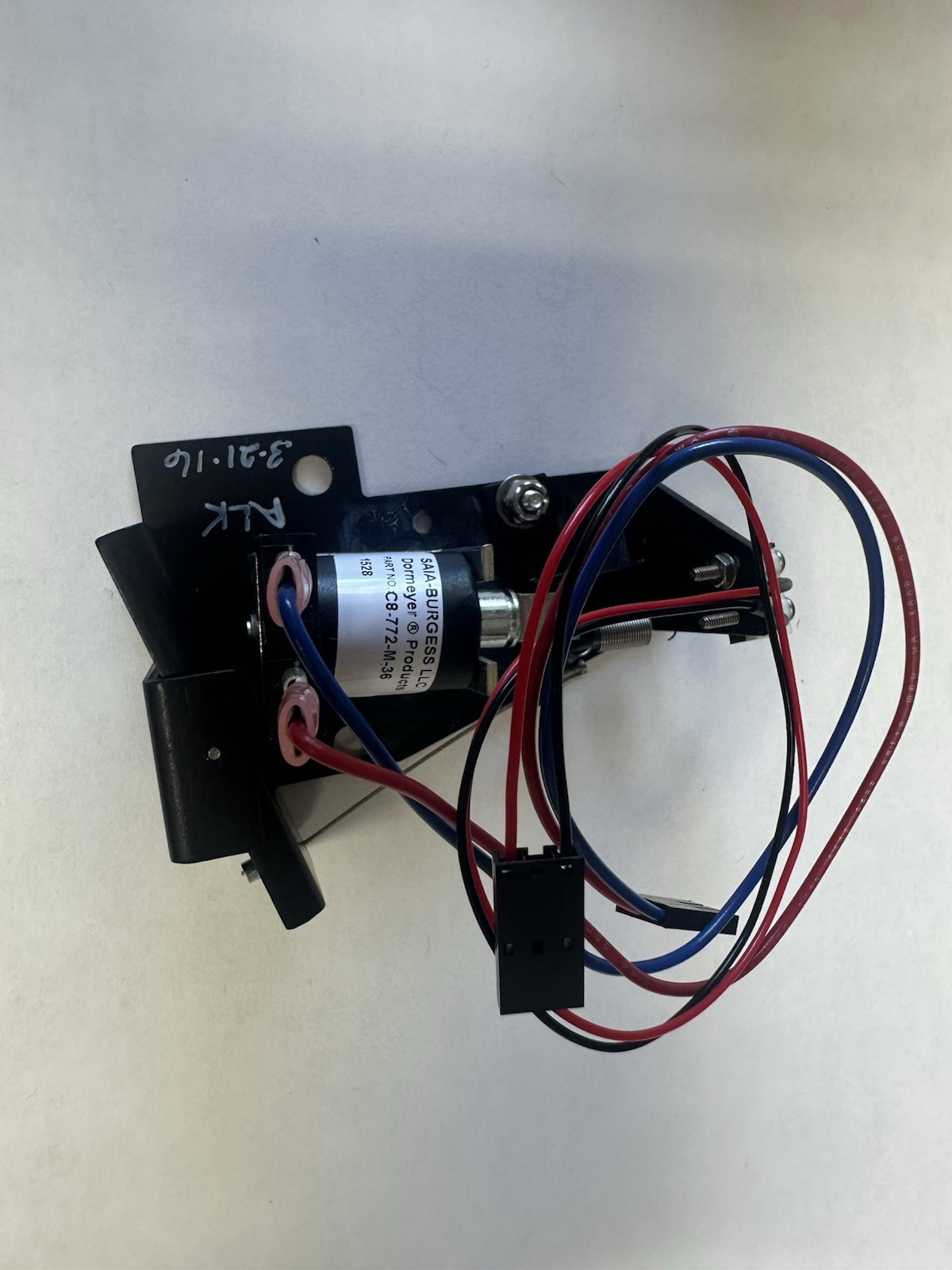 HemataStat II Auto Latch Base Assembly
