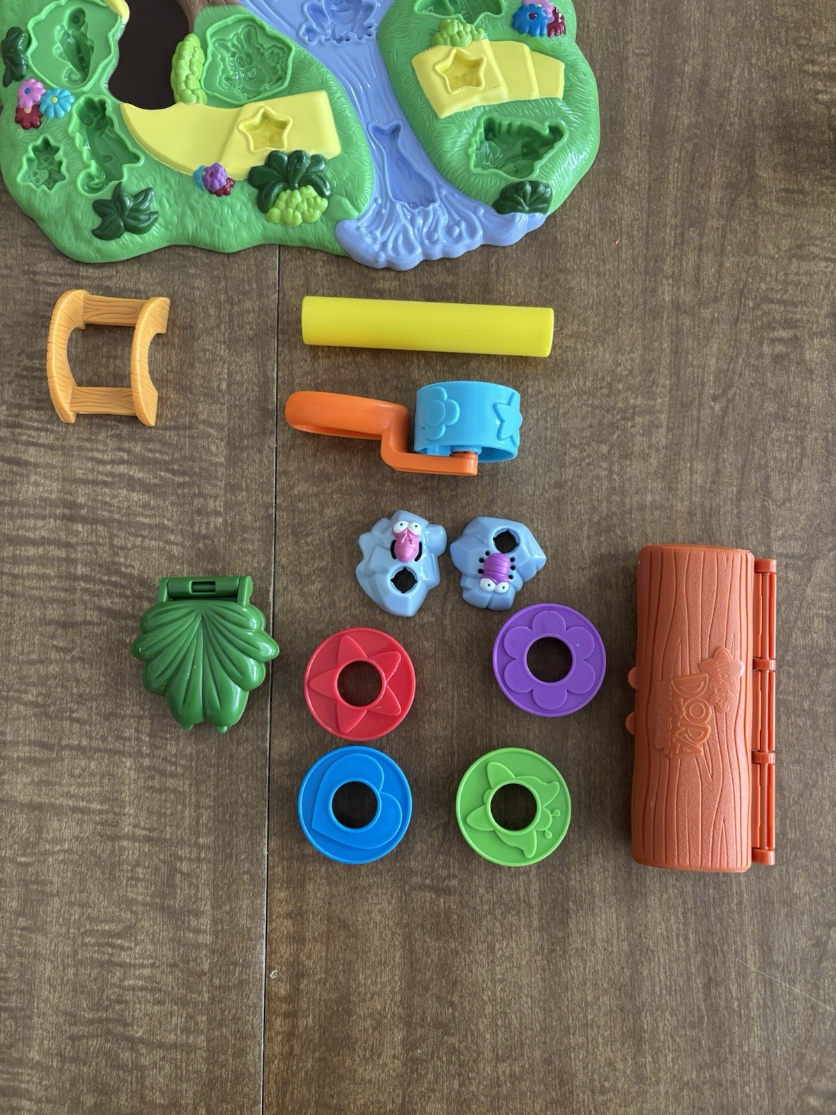 Nick Jr. Dora The Explorer Play-Doh Set - NO Dora Figure