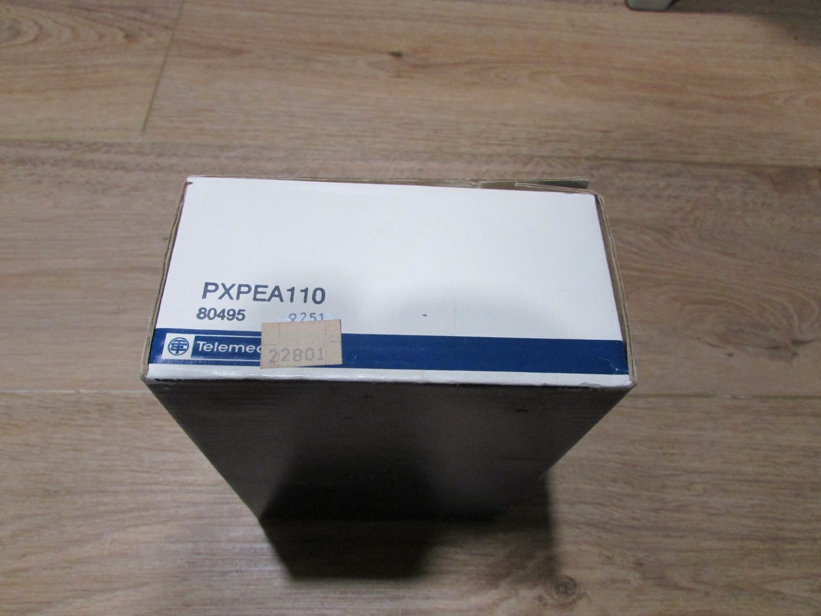 Telemecanique  PXP-EA110 / PXPEA110 (NEW IN BOX) w/ 1 N.O. & 1 N.C. contact