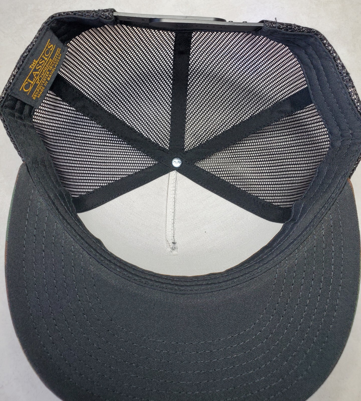 GLOCK Embroidered Patch Trucker Hat/YP Classics 6006 Flatbill Camo/Black