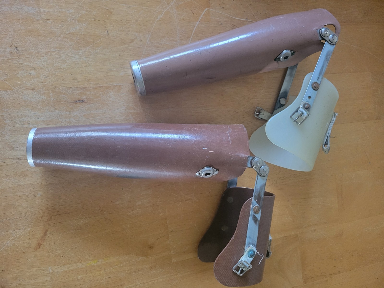 Lot Of 2 Artificial arm Prosthesis No Hooks