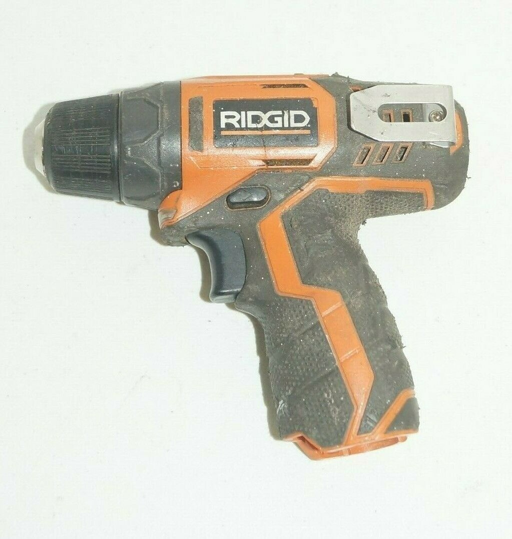 RIDGID R82005 12V Cordless Drill / Driver 3/8" Lithium 12 Volt USED U23