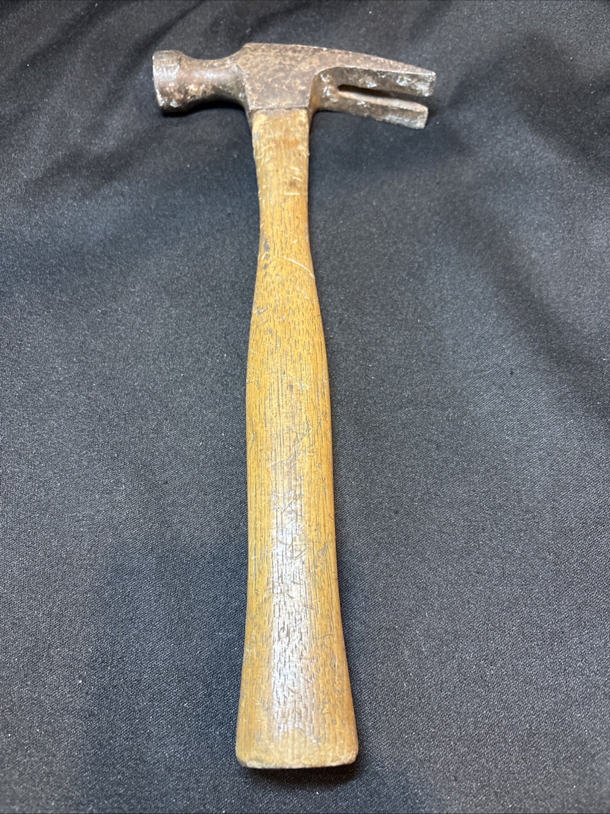 VTG 16 oz. Straight Claw Carpentry Forged Steel Hammer Wooden Handle Great Tool