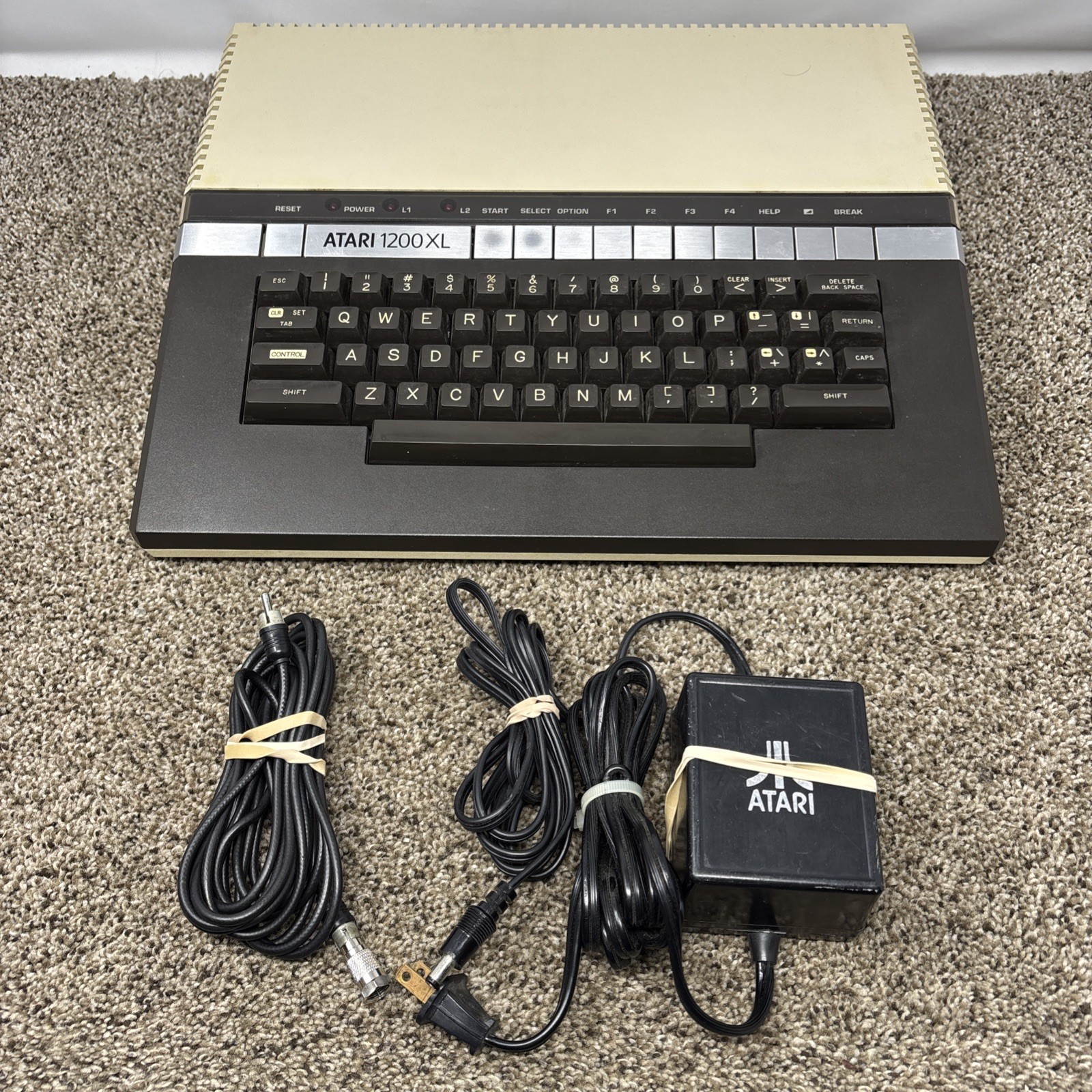Atari 1200XL Computer Game Console Vintage Console 100% Tested Working!