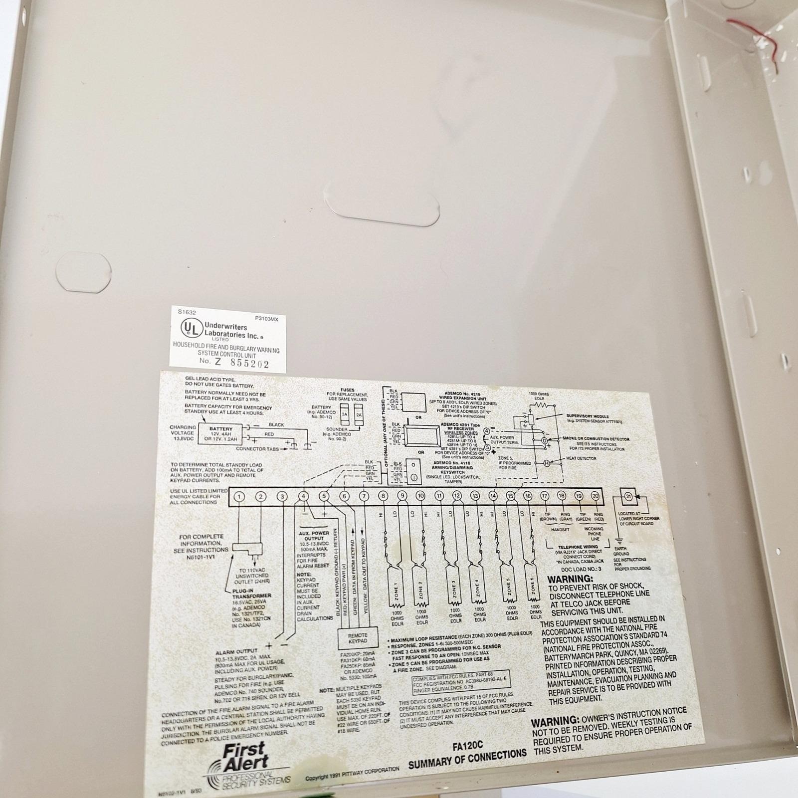 First Alert FA120C Professional Security Systems Alarm Control Panel Vntg 1991