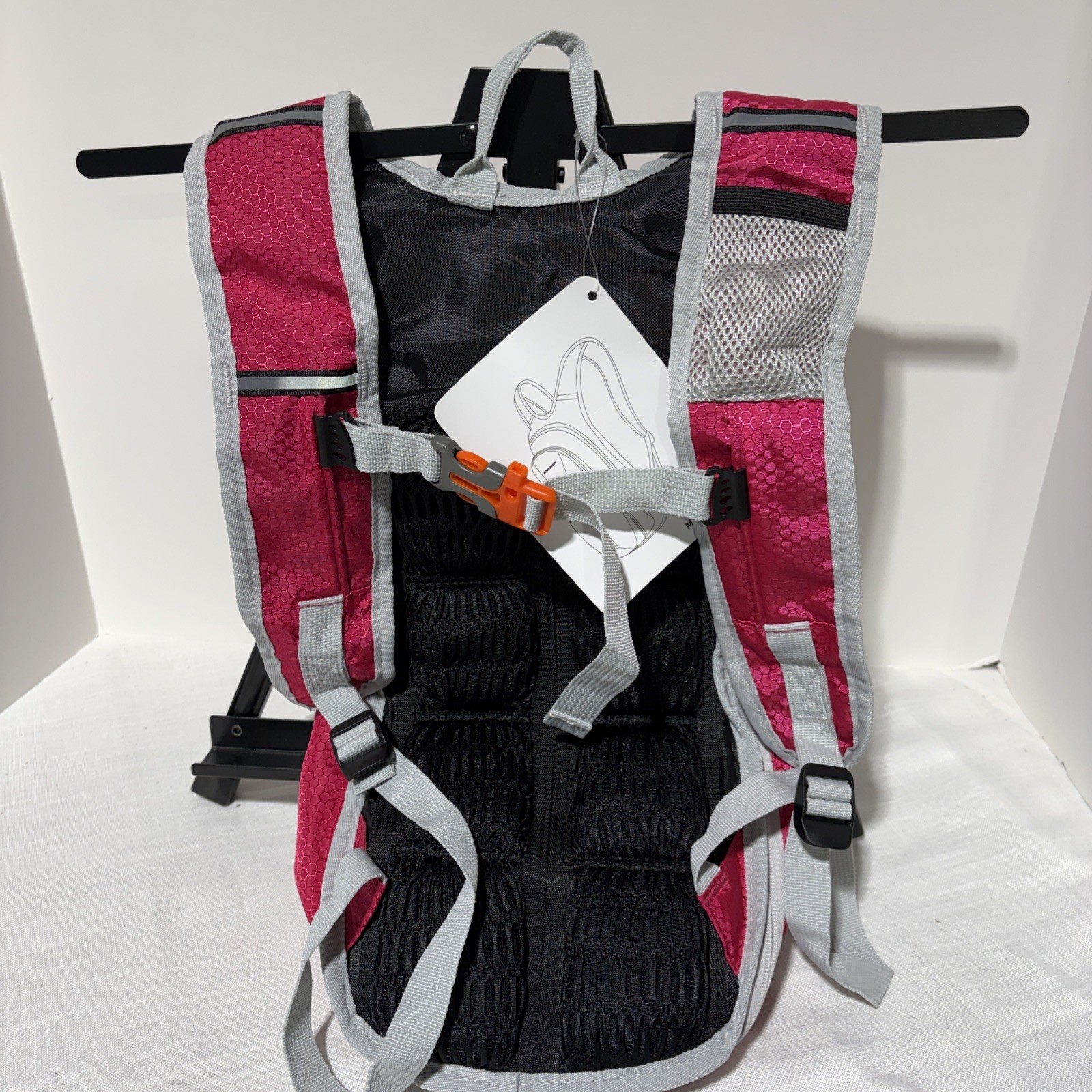 15 Inches Lightweight Hiking Backpac. Reflective Strips And Padded Straps