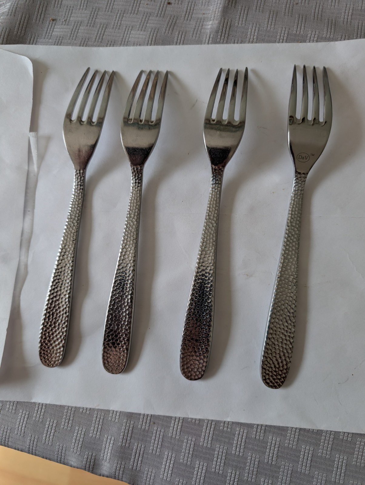 D&V Design And Value Dinner Forks 4 Pc Stainless Flatware Replacement Hammered