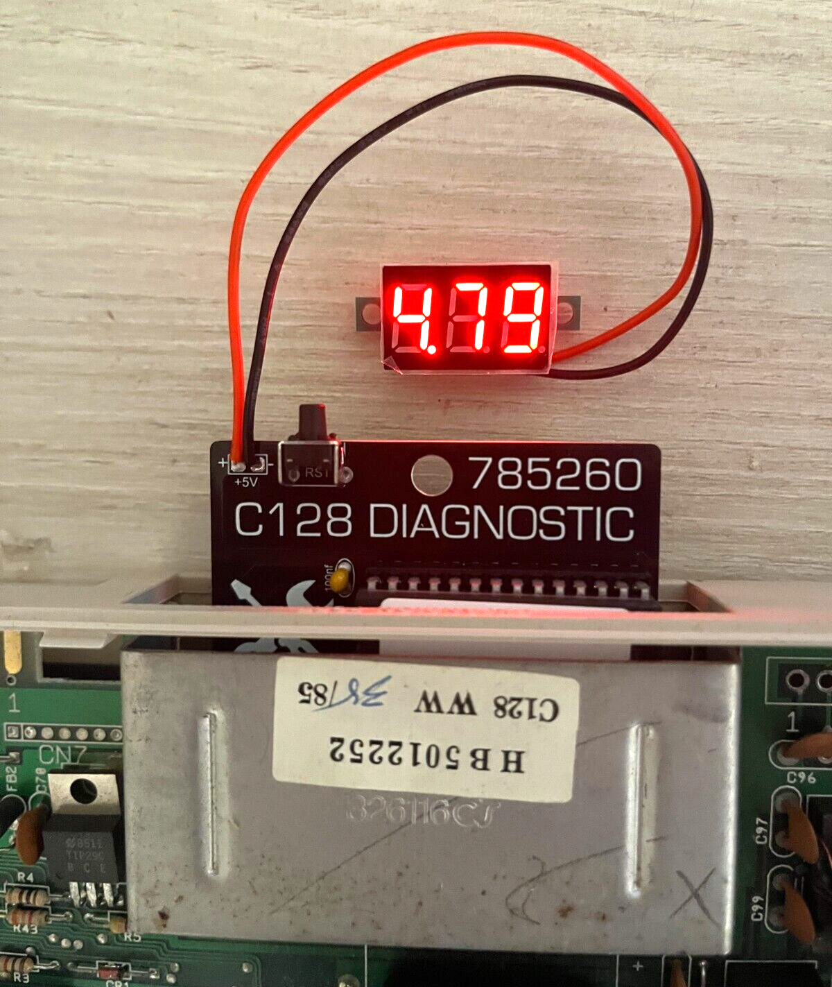 Commodore 128 Diagnostic Cartridge with Voltmeter Display USA seller