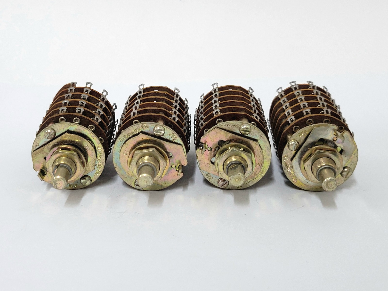 4X Oak 204368-F6 4 position 12 pole rotary switch