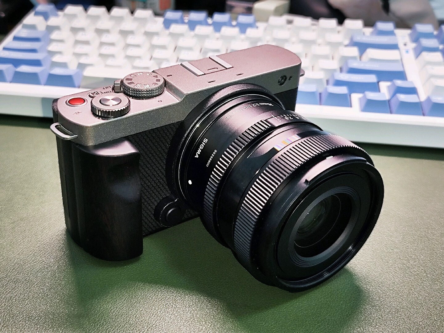 Wood Handgrip Handle Holder fr Panasonic LUMIX S9 Mirrorless Camera Light Weight