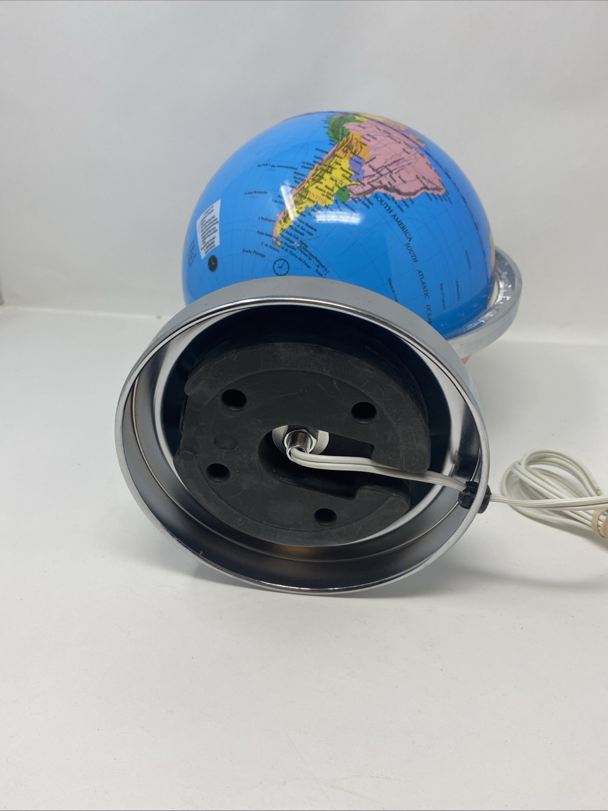 Illuminated World Globe With Stand Lights Up Globe Works 13"