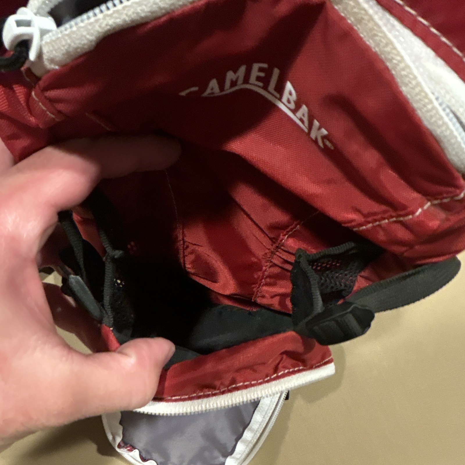 CamelBak Mini MULE Hydration Backpack 0-5L Red/White/Black 2 Pocket