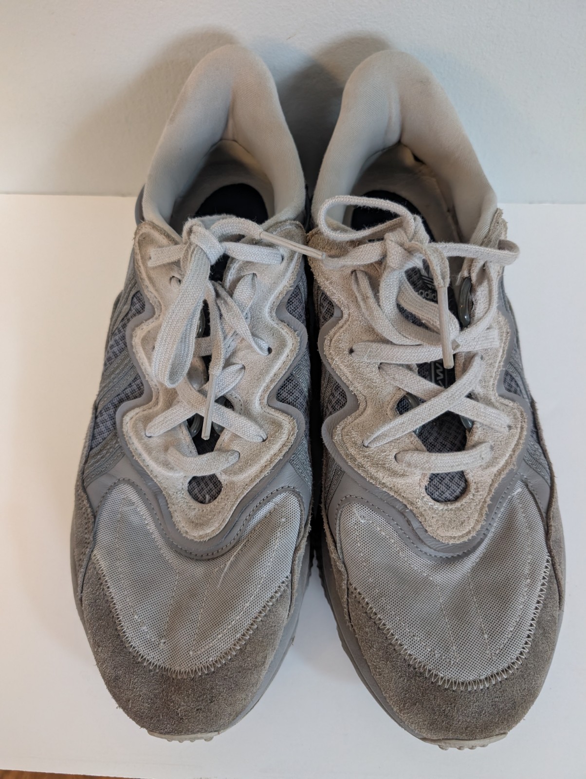 Adidas originals Ozweego Runner Trainer  Shoes Dark Gray Men’s Size 12 GUC