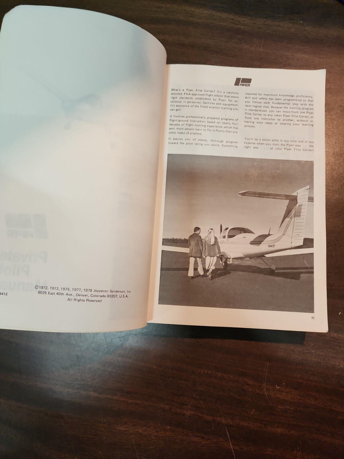 VINTAGE 1979 PIPER PILOT MANUAL. EXCELLENT