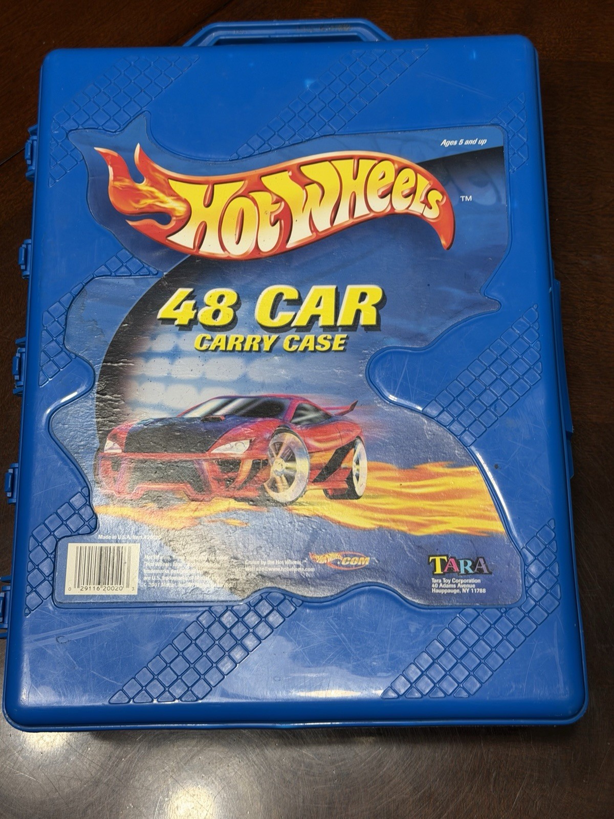 Vintage 2001 Mattel Hot Wheels 48 Car Carrying Case  with 46 Cars