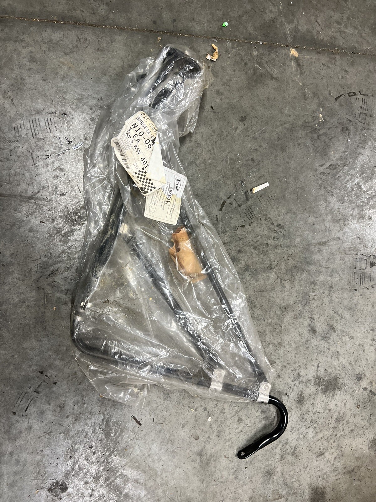 Freightliner FS65 Arm Assembly, Driver Side (ASY4013L) ROSCO SHIPS FREE
